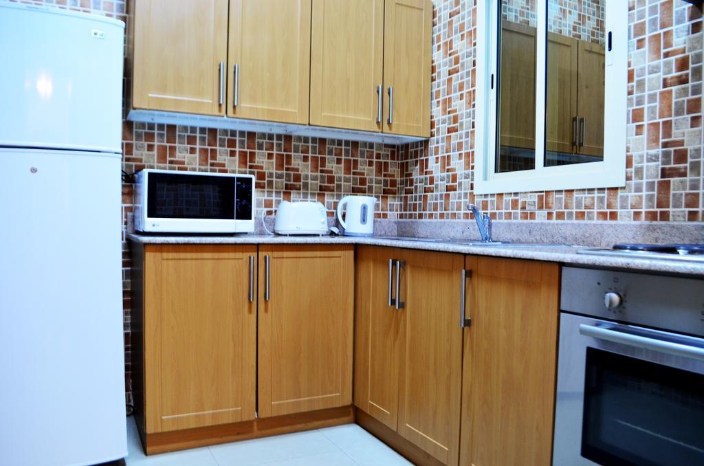 President Suites Apartments Manáma Kültér fotó