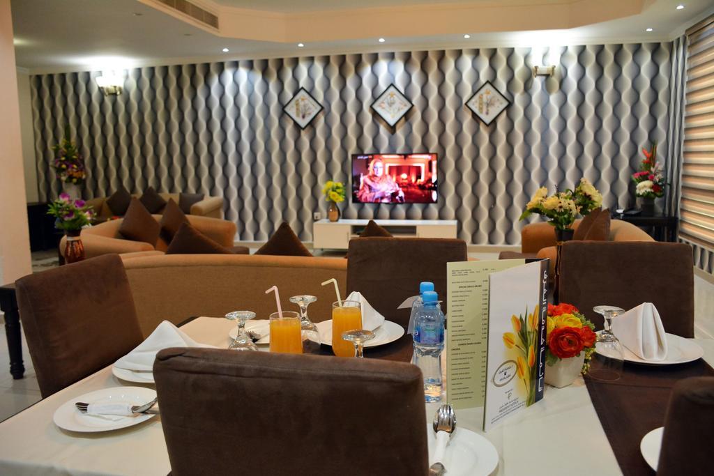 President Suites Apartments Manáma Kültér fotó