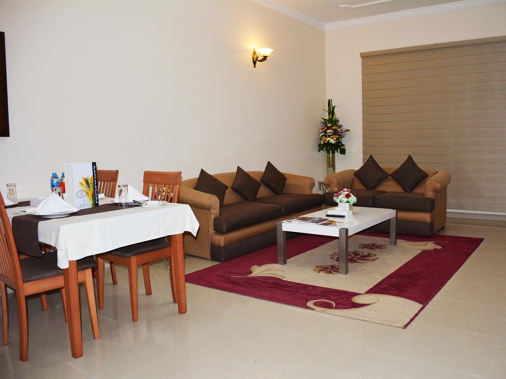 President Suites Apartments Manáma Kültér fotó
