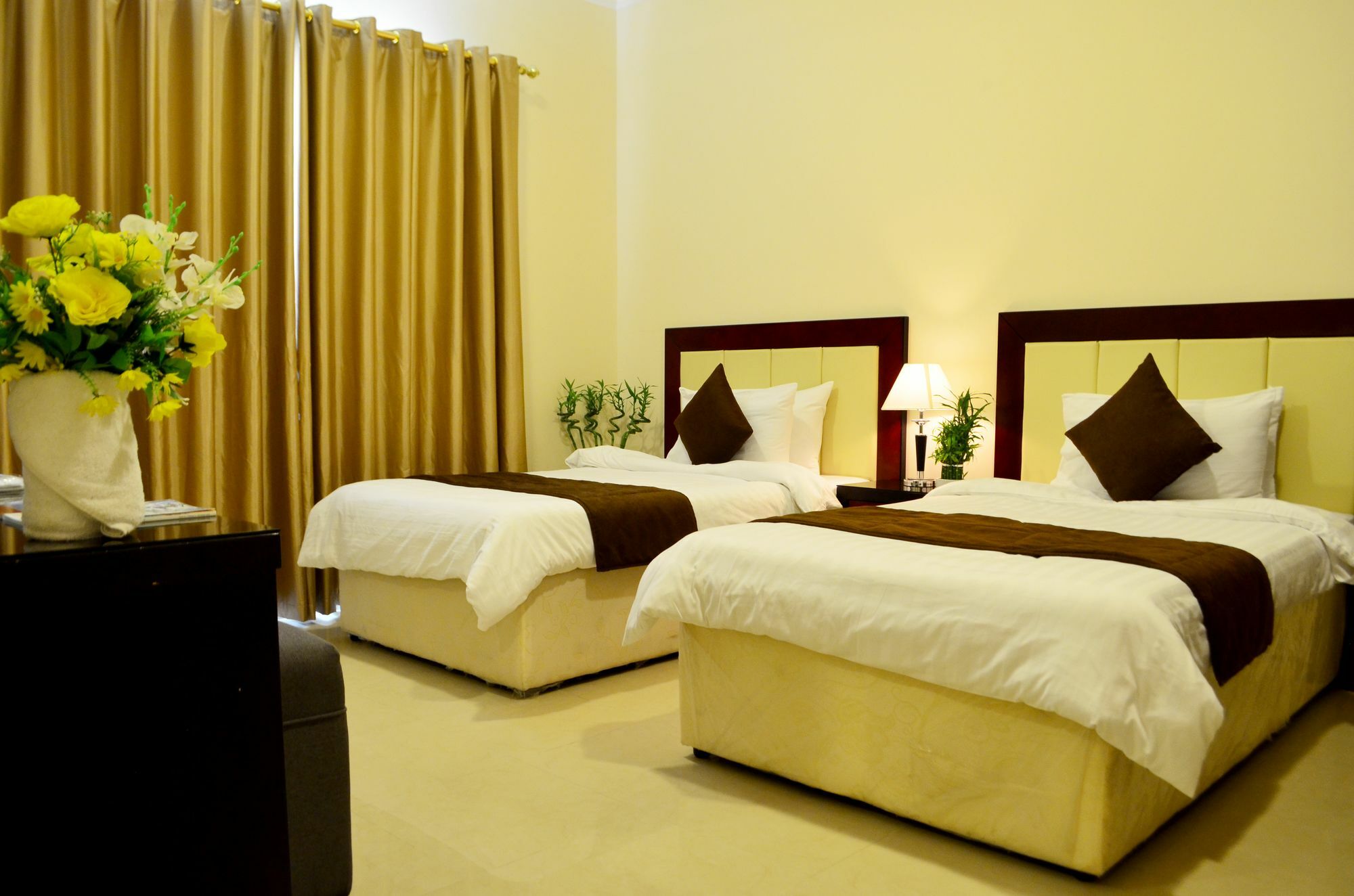 President Suites Apartments Manáma Kültér fotó